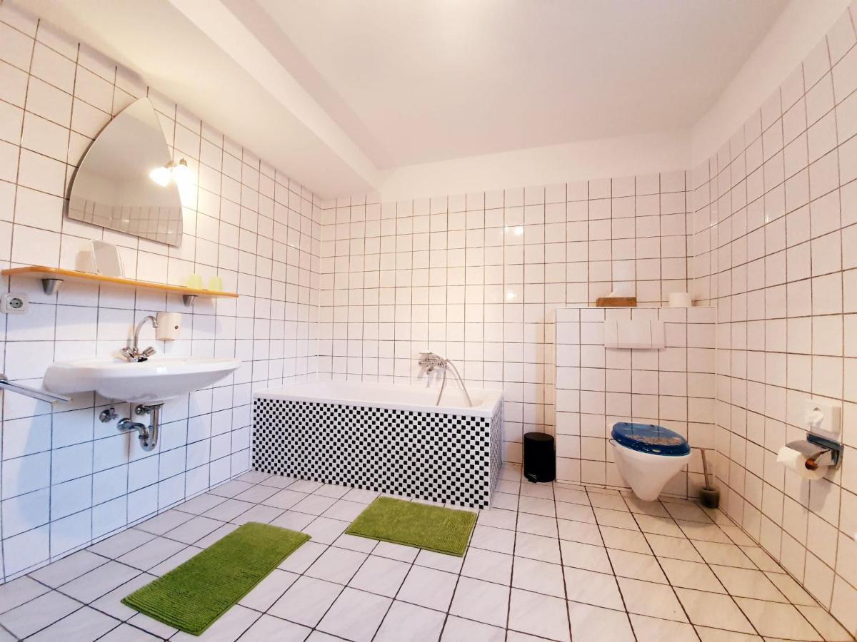 Schuetze Apartment *