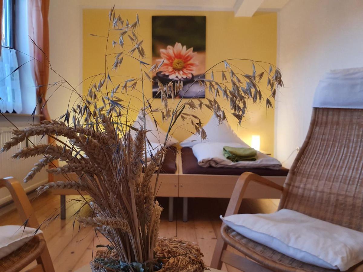 Schuetze * Daasdorf am Berge